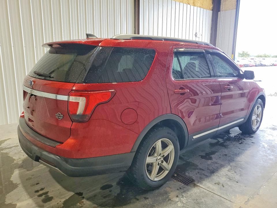 2019 FORD EXPLORER XLT 3