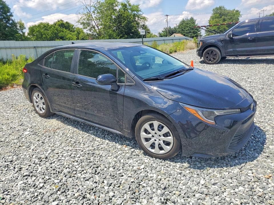 2024 TOYOTA COROLLA LE 4
