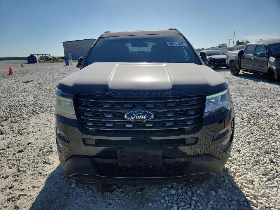 2017 FORD EXPLORER XLT 5
