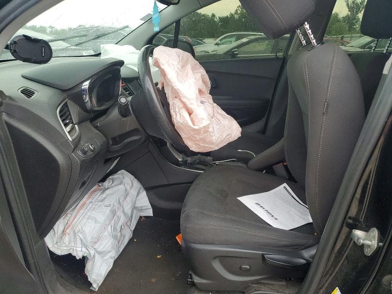 2020 CHEVROLET TRAX LS 7