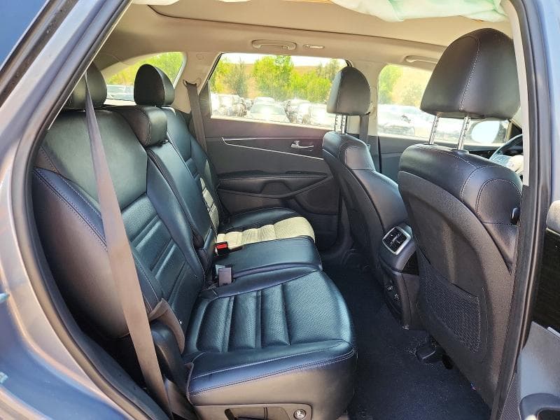 2020 KIA SORENTO EX V6 11