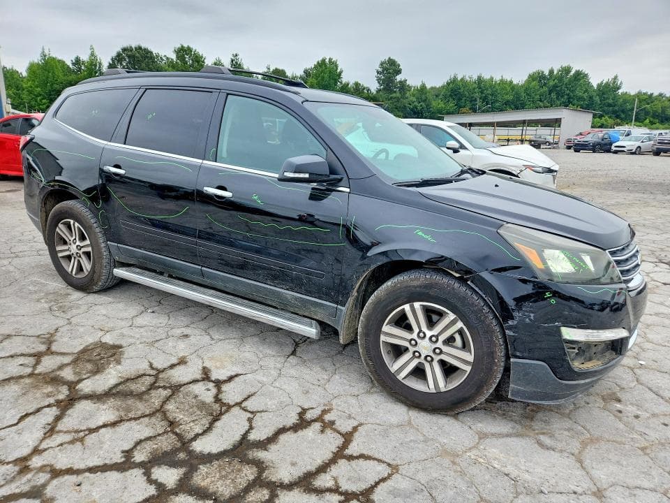 2017 CHEVROLET TRAVERSE LT 4