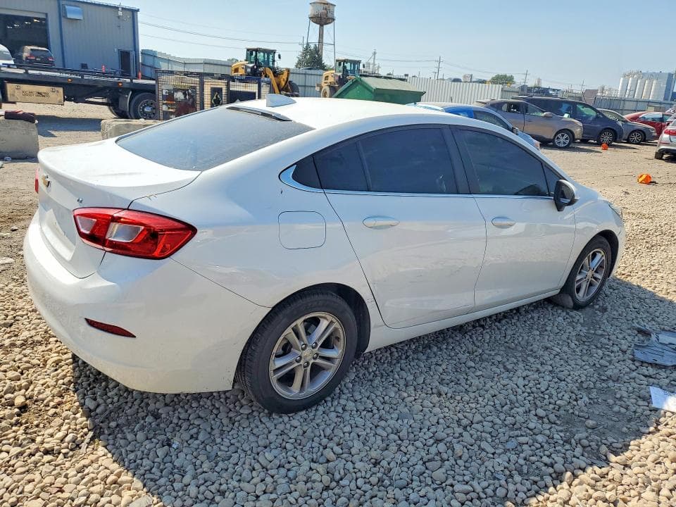 2017 CHEVROLET CRUZE LT 3
