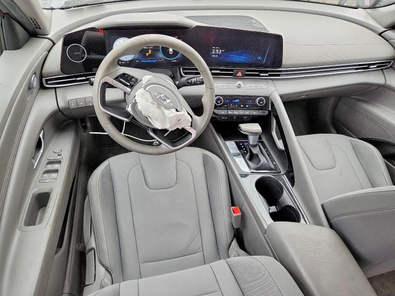 2023 HYUNDAI ELANTRA SEL 8