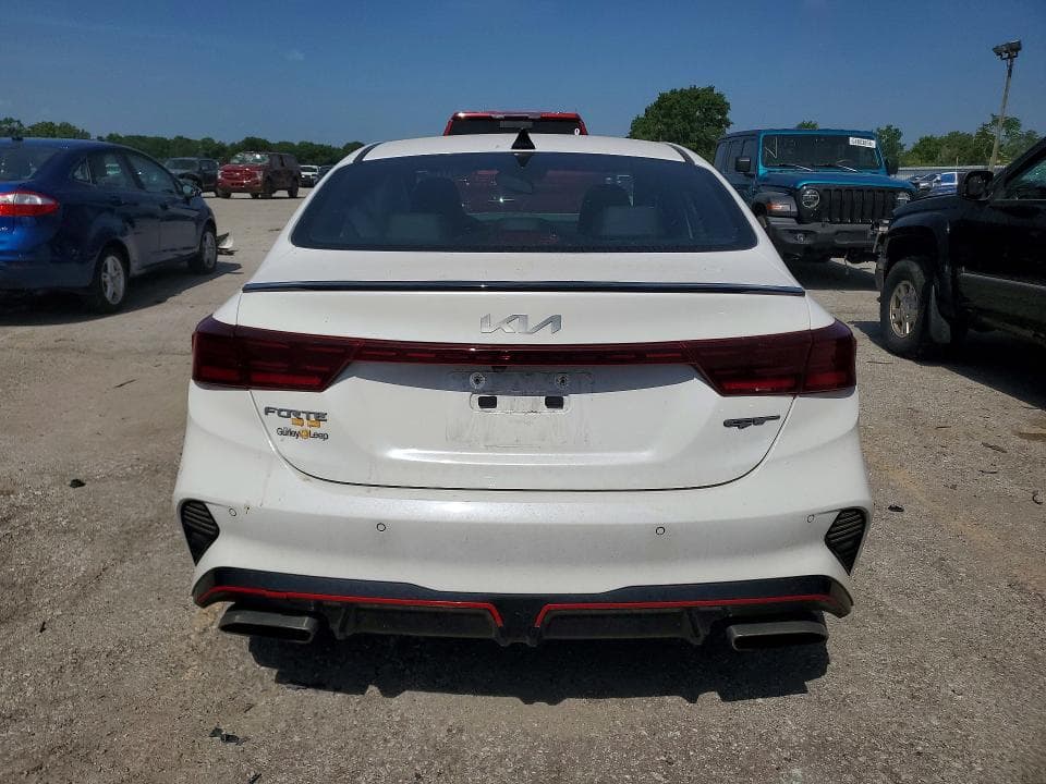 2022 KIA FORTE GT 6
