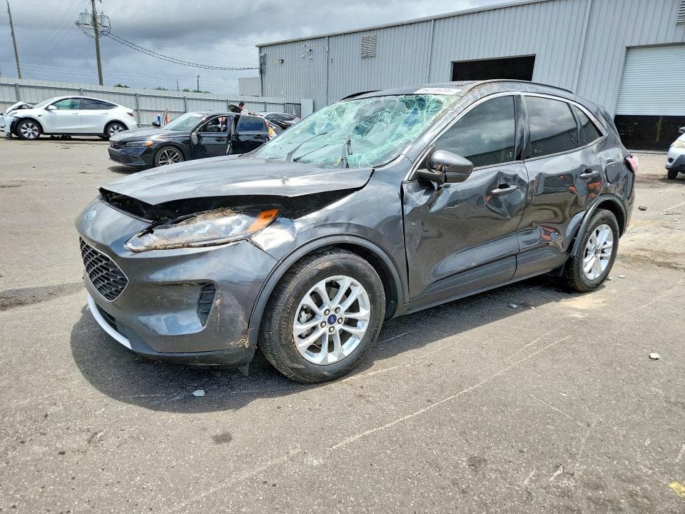 2020 FORD ESCAPE SE - 1