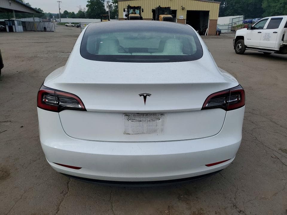 2023 TESLA MODEL 3 6
