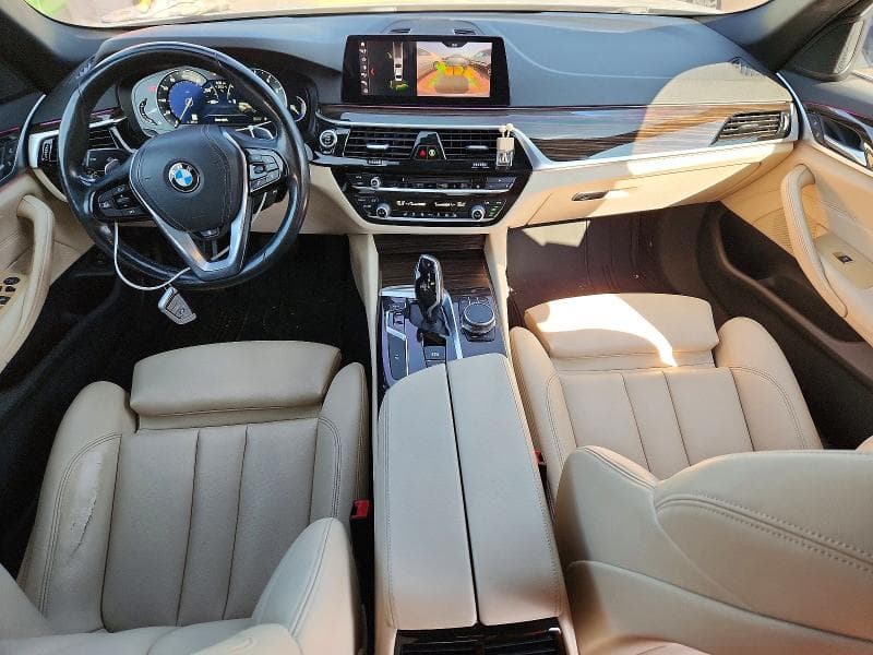 2019 BMW 530 XI 8