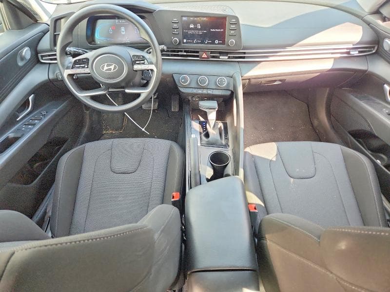 2026 HYUNDAI ELANTRA SE 8