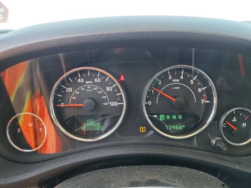 2018 JEEP WRANGLER UNLIMITED SAHARA 9