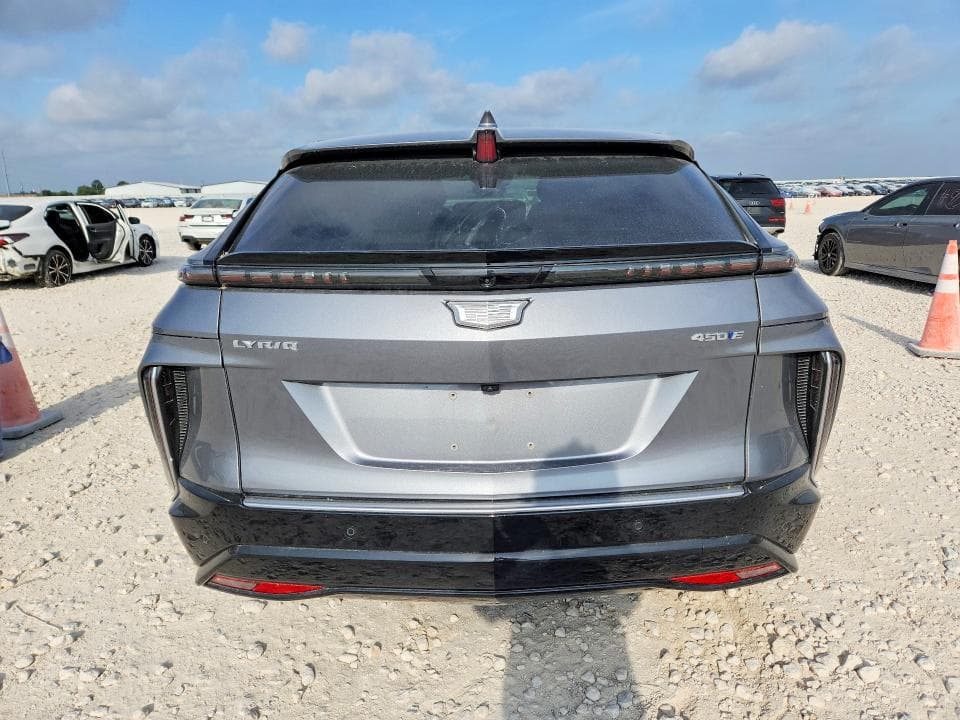 2023 CADILLAC LYRIQ LUXURY 6