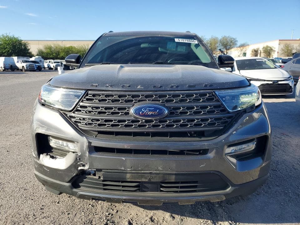 2023 FORD EXPLORER XLT 5