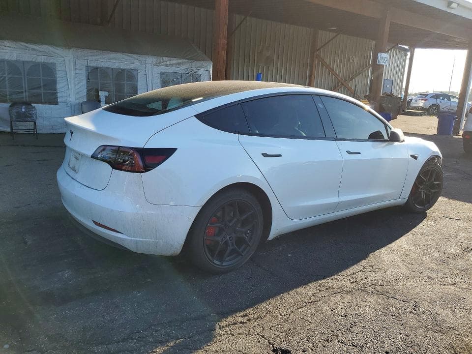 2018 TESLA MODEL 3 3