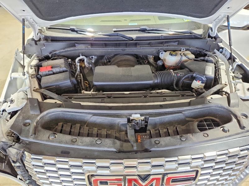 2021 GMC YUKON DENALI 12