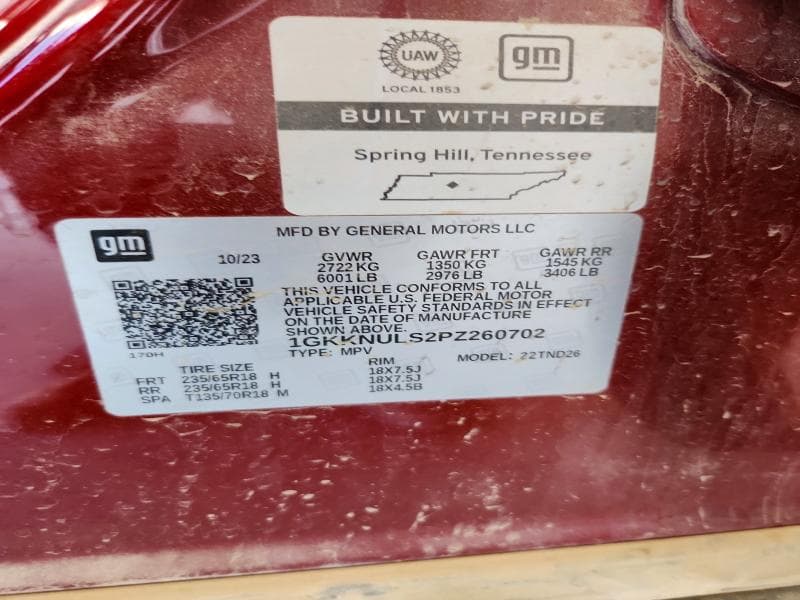 2023 GMC ACADIA SLT 12