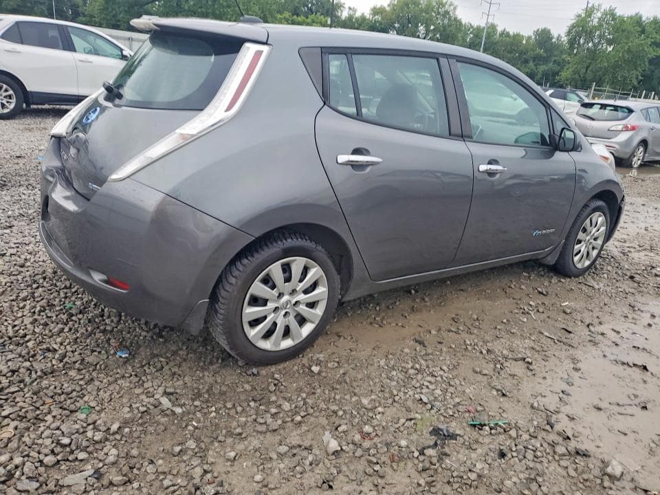 2017 NISSAN LEAF S 3