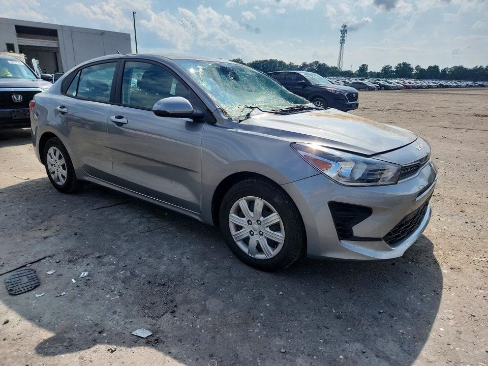 2022 KIA RIO S 4