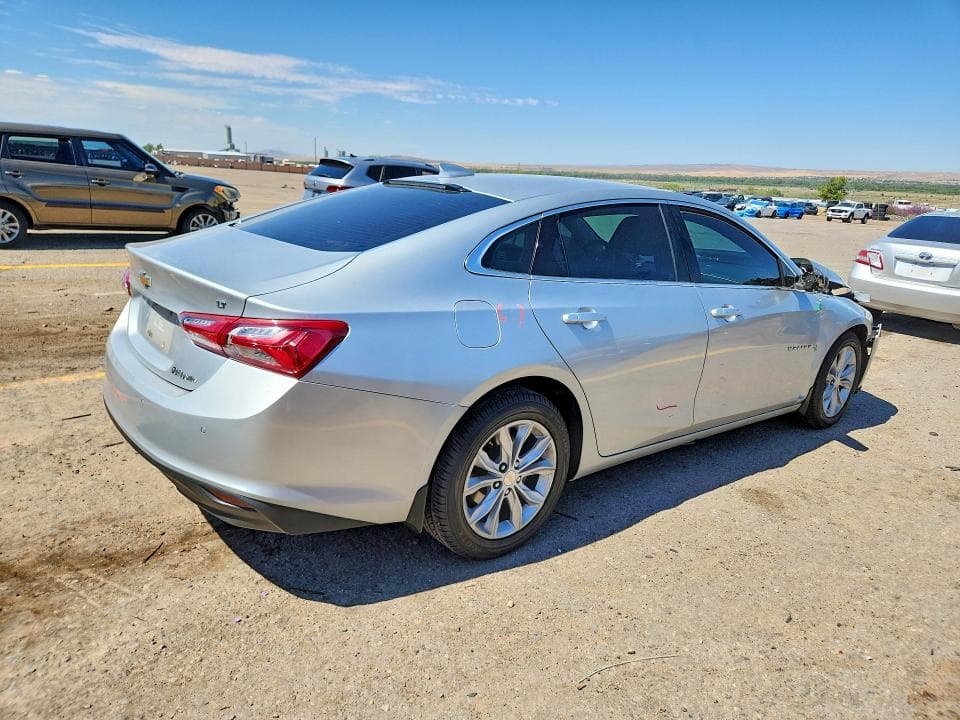 2022 CHEVROLET MALIBU LT 3