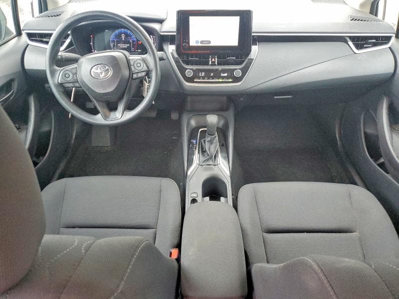 2026 TOYOTA COROLLA LE 8