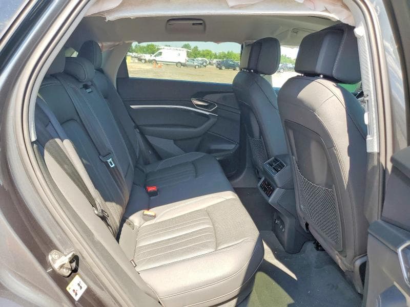 2019 AUDI E-TRON PREMIUM PLUS 11