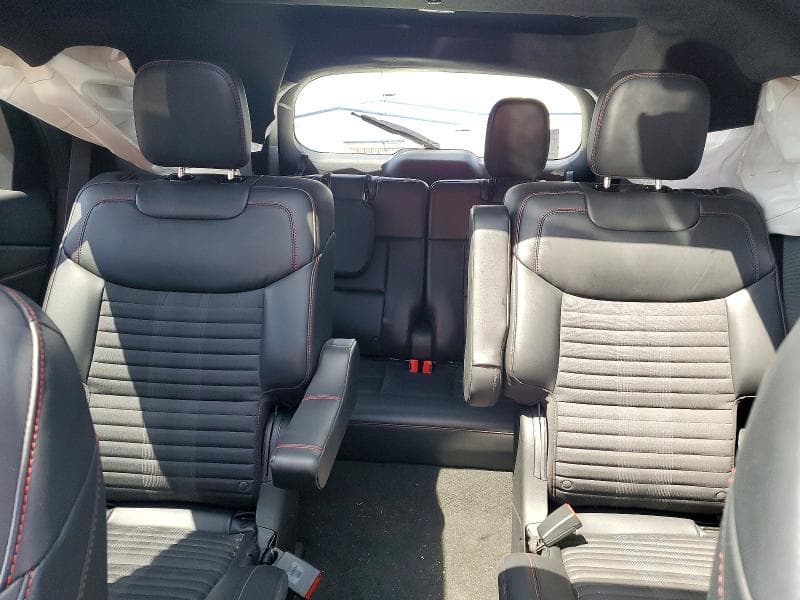 2025 FORD EXPLORER ST-LINE 10