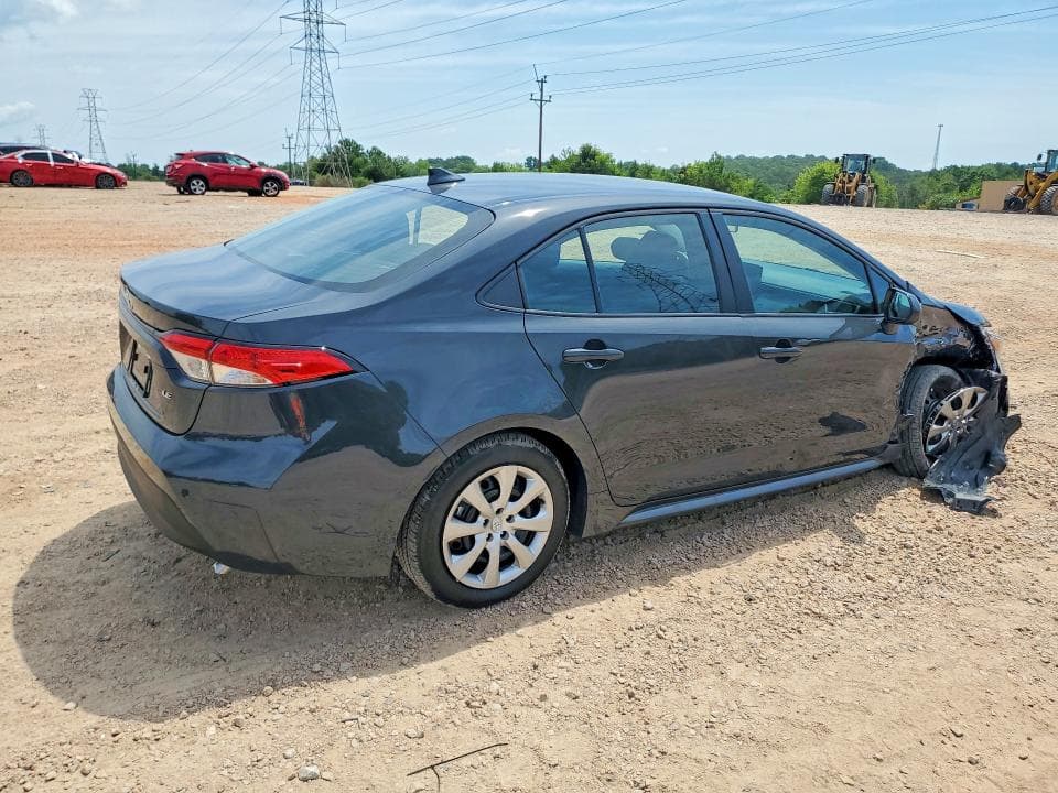 2026 TOYOTA COROLLA LE 3