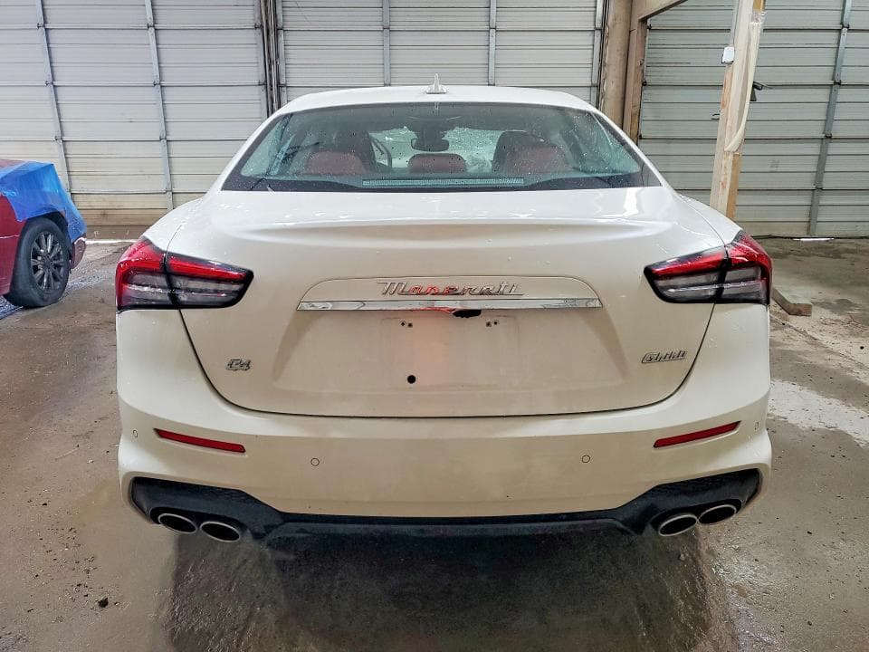 2022 MASERATI GHIBLI MODENA 6