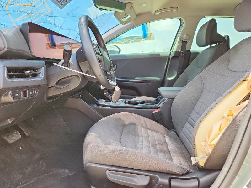 2025 KIA K4 EX 7