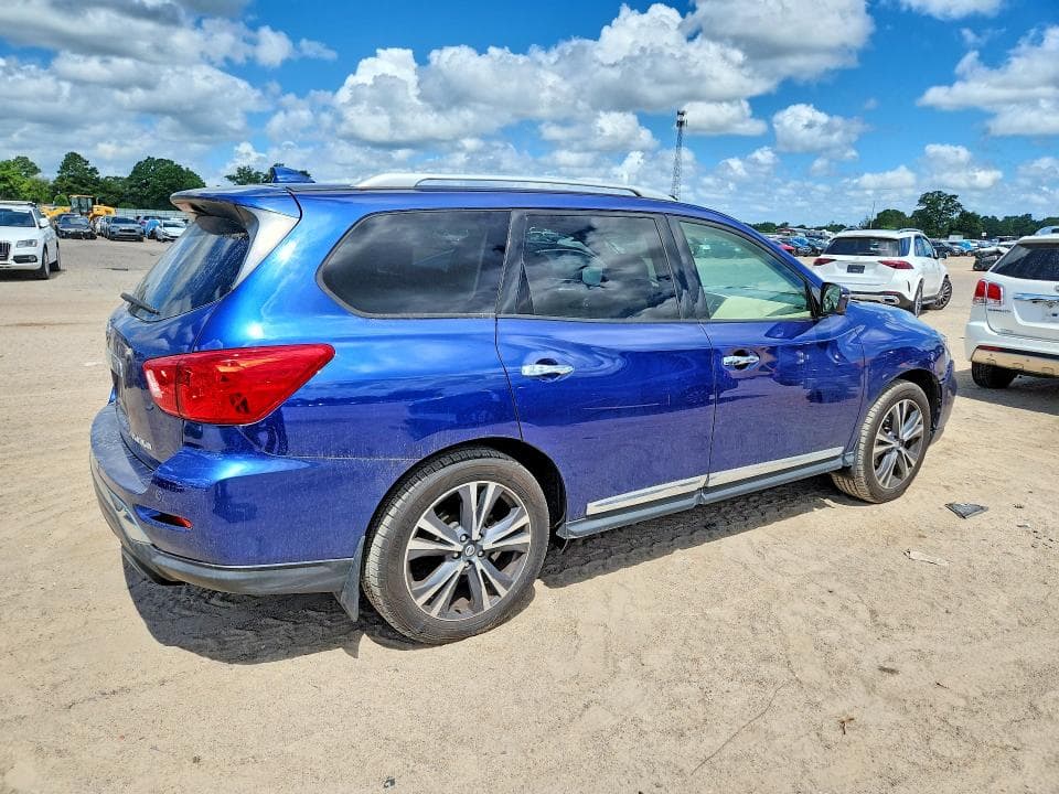2019 NISSAN PATHFINDER S 3
