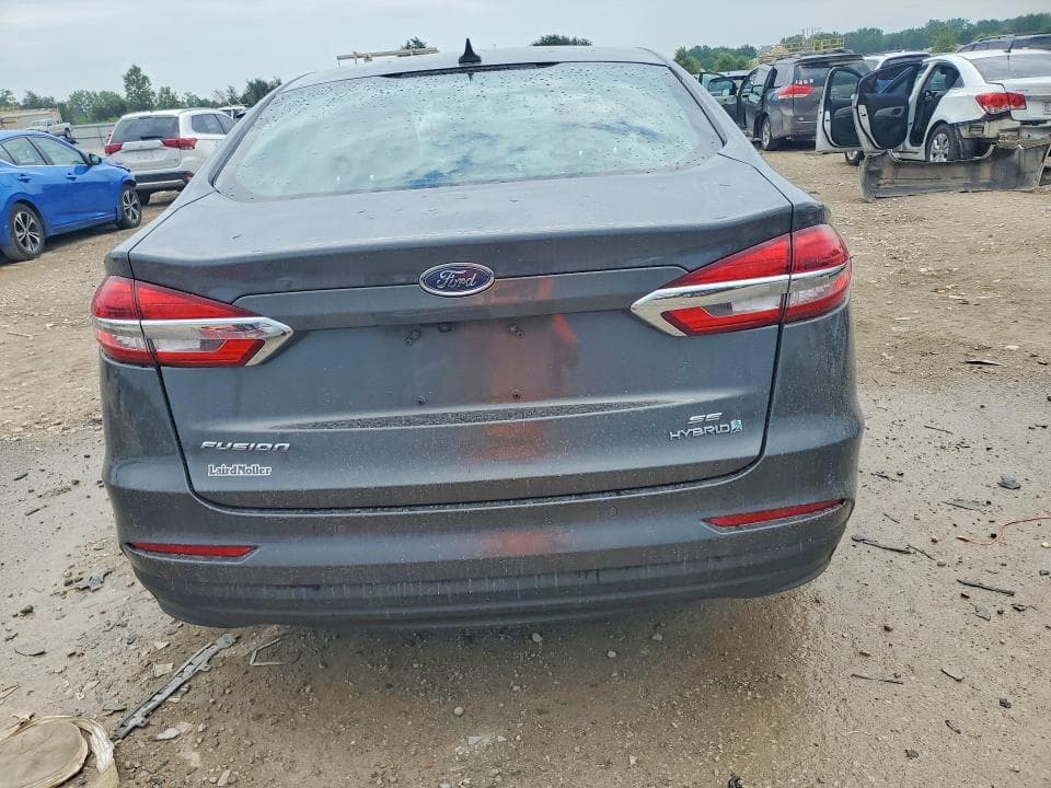2019 FORD FUSION SE 6
