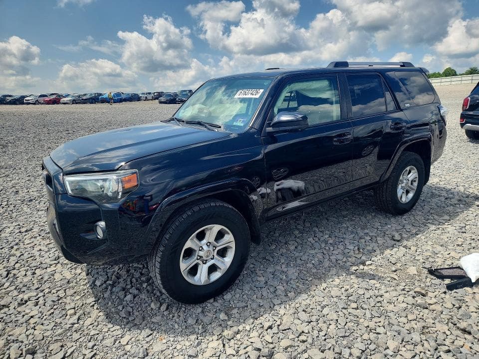 2019 TOYOTA 4RUNNER SR5 - 1