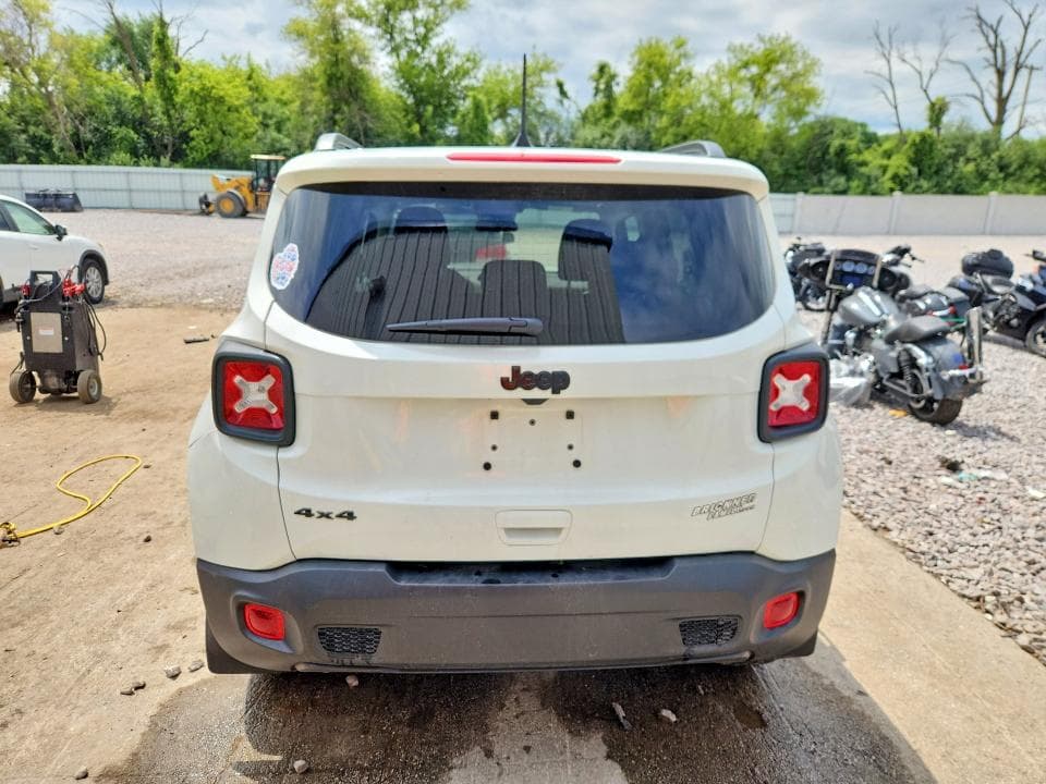2023 JEEP RENEGADE LATITUDE 6
