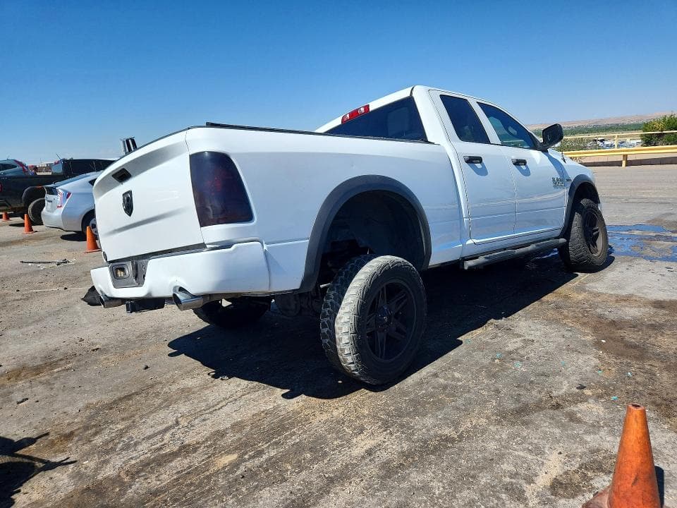 2017 RAM 1500 ST 3