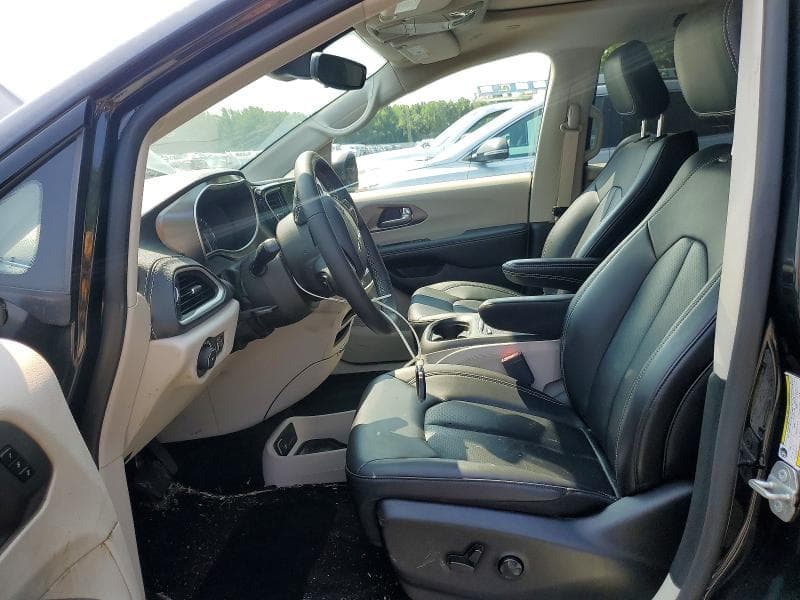 2024 CHRYSLER PACIFICA TOURING L 7
