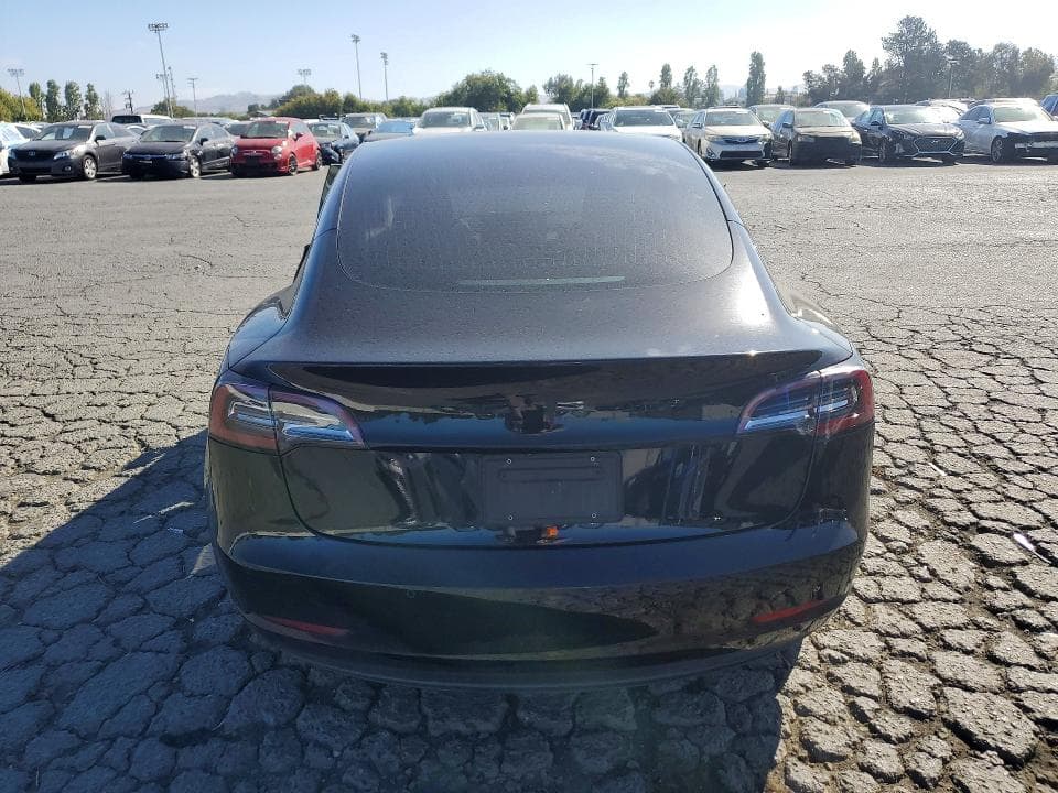 2019 TESLA MODEL 3 6