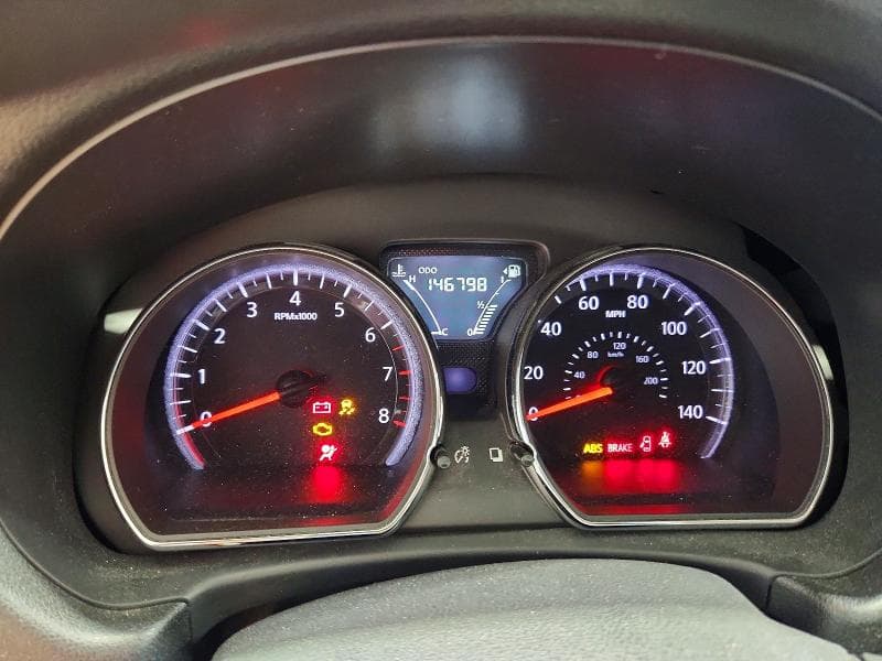 2017 NISSAN VERSA 1.6 SV 9