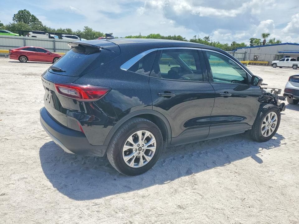 2024 FORD ESCAPE ACTIVE 3