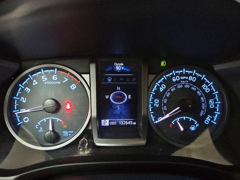 2018 TOYOTA TACOMA TRD SPORT 9