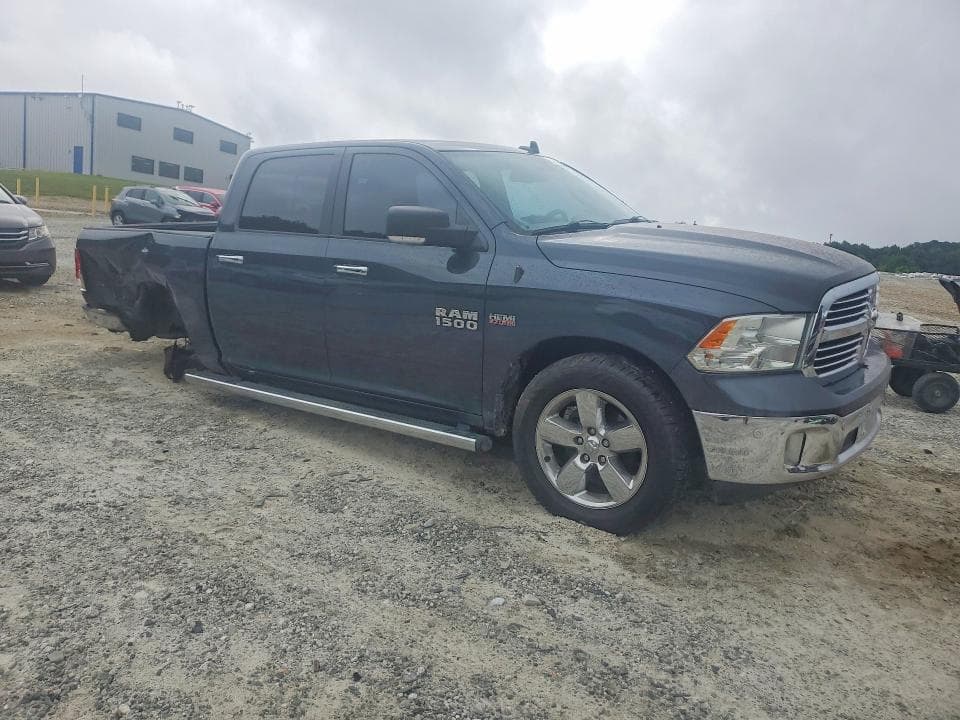 2018 RAM 1500 SLT 7