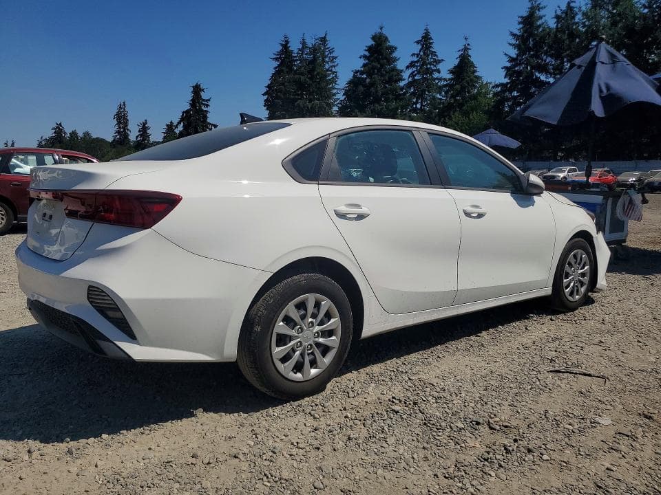 2024 KIA FORTE LX 3
