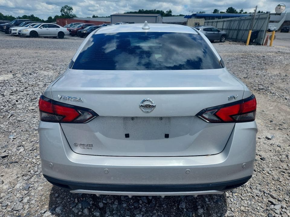 2020 NISSAN VERSA SV 6