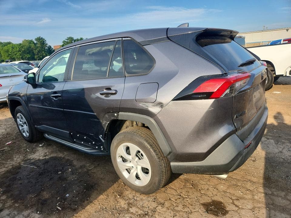 2024 TOYOTA RAV4 LE 2
