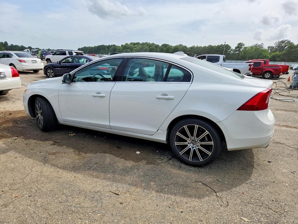 2017 VOLVO S60 PREMIER 2