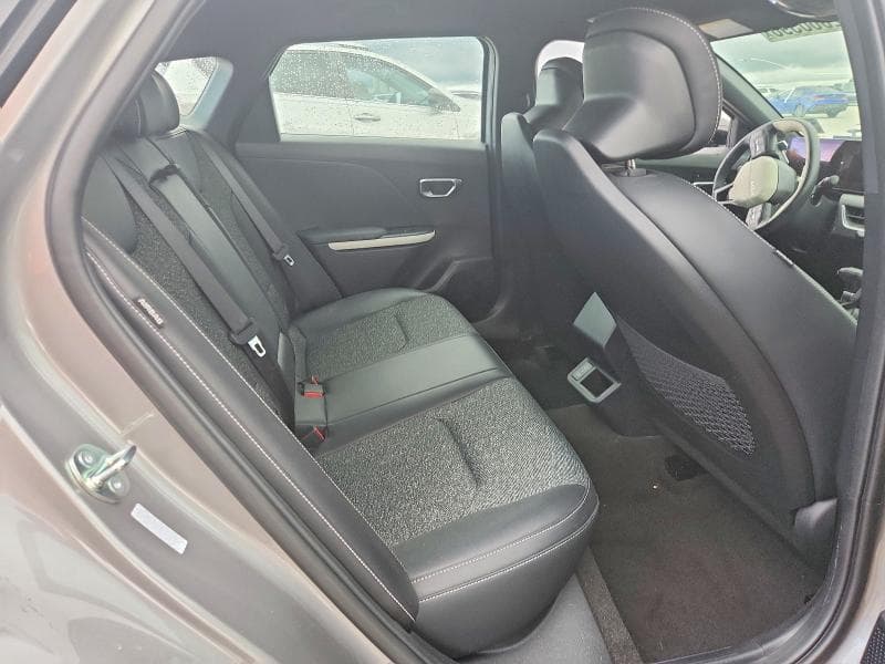 2025 KIA K4 GT LINE 10