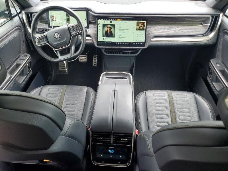 2022 RIVIAN R1T LAUNCH EDITION 8