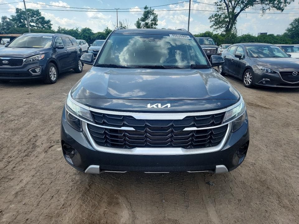 2026 KIA SELTOS LX 5
