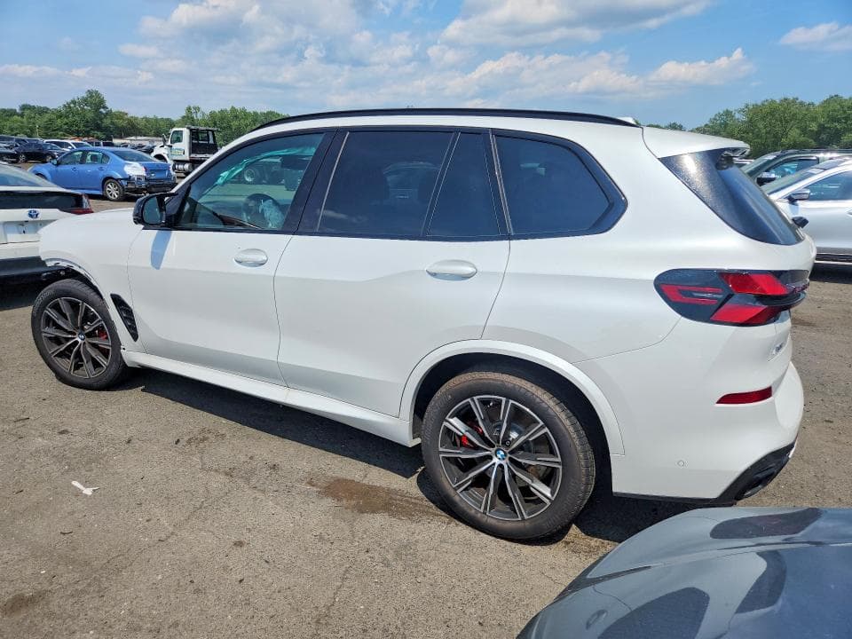 2026 BMW X5 M60I 2