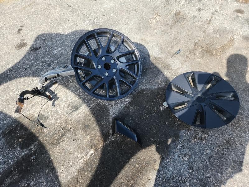 2026 TESLA MODEL 3 12