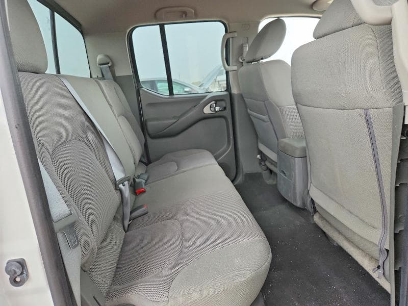 2019 NISSAN FRONTIER SV 10