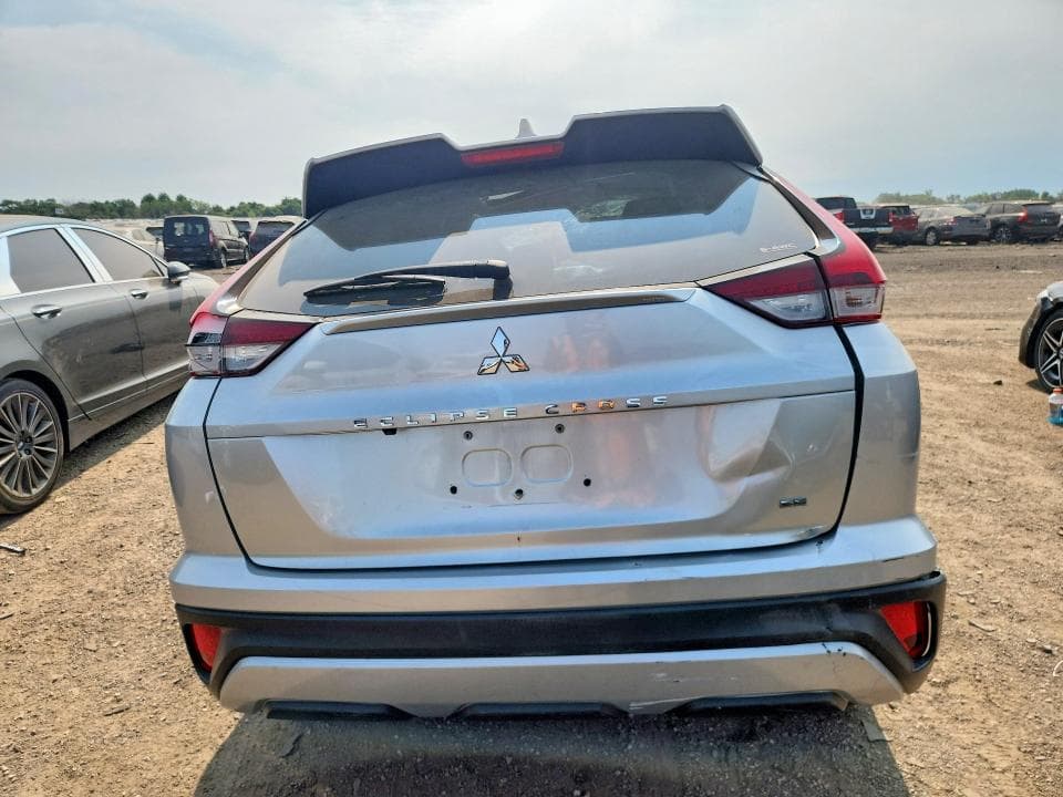 2022 MITSUBISHI ECLIPSE CROSS SE 6